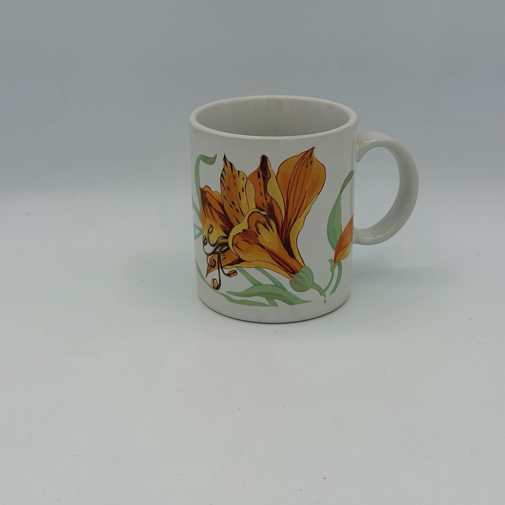 Retro Floral Mug Japan